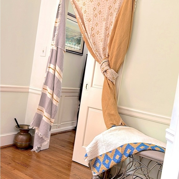 SEARCH 🔍 #favoritethings find Best Sellers One of a Kind SOLDOUT Hand Loom Weave - Picture 16 of 16